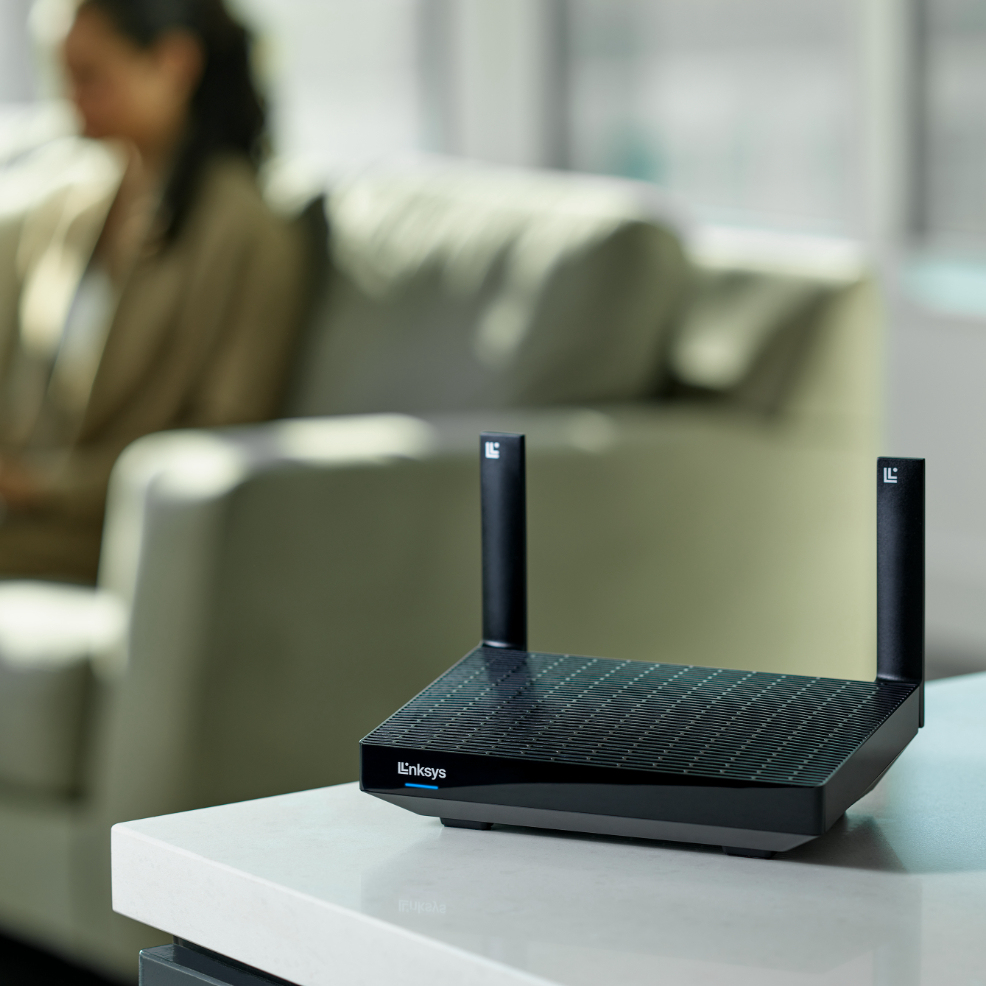 Linksys MR5500 routeur sans fil Gigabit Ethernet Bi-bande (2,4 GHz / 5 GHz) Noir