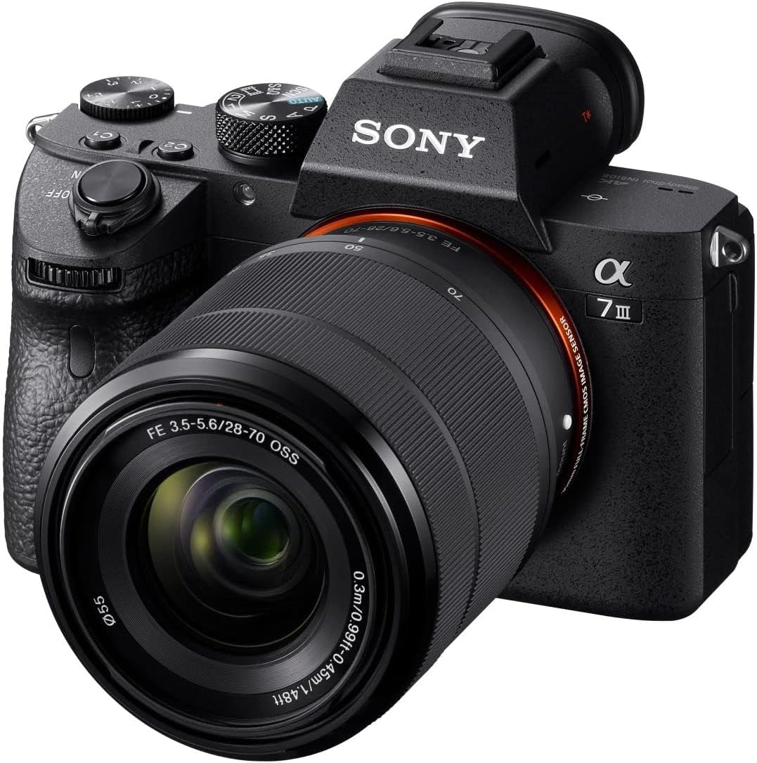 Appareil Photo SONY Alpha 7 III Hybride + Objectif FE 28-70mm f/3.5-5.6 OSS